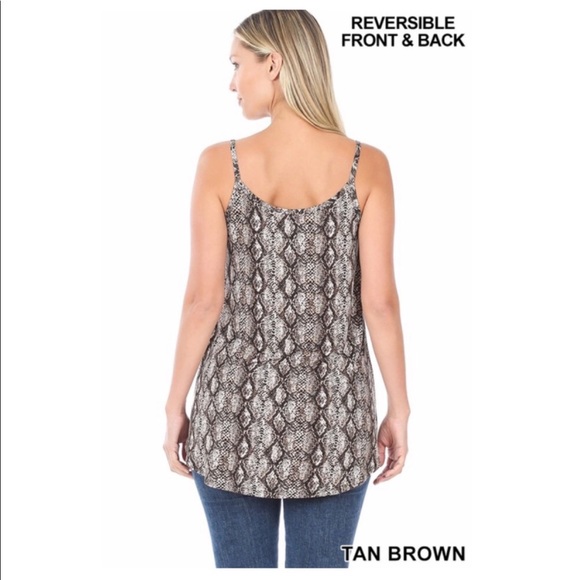 🔥🆕 XL Snakeskin Print Top - Picture 2 of 3